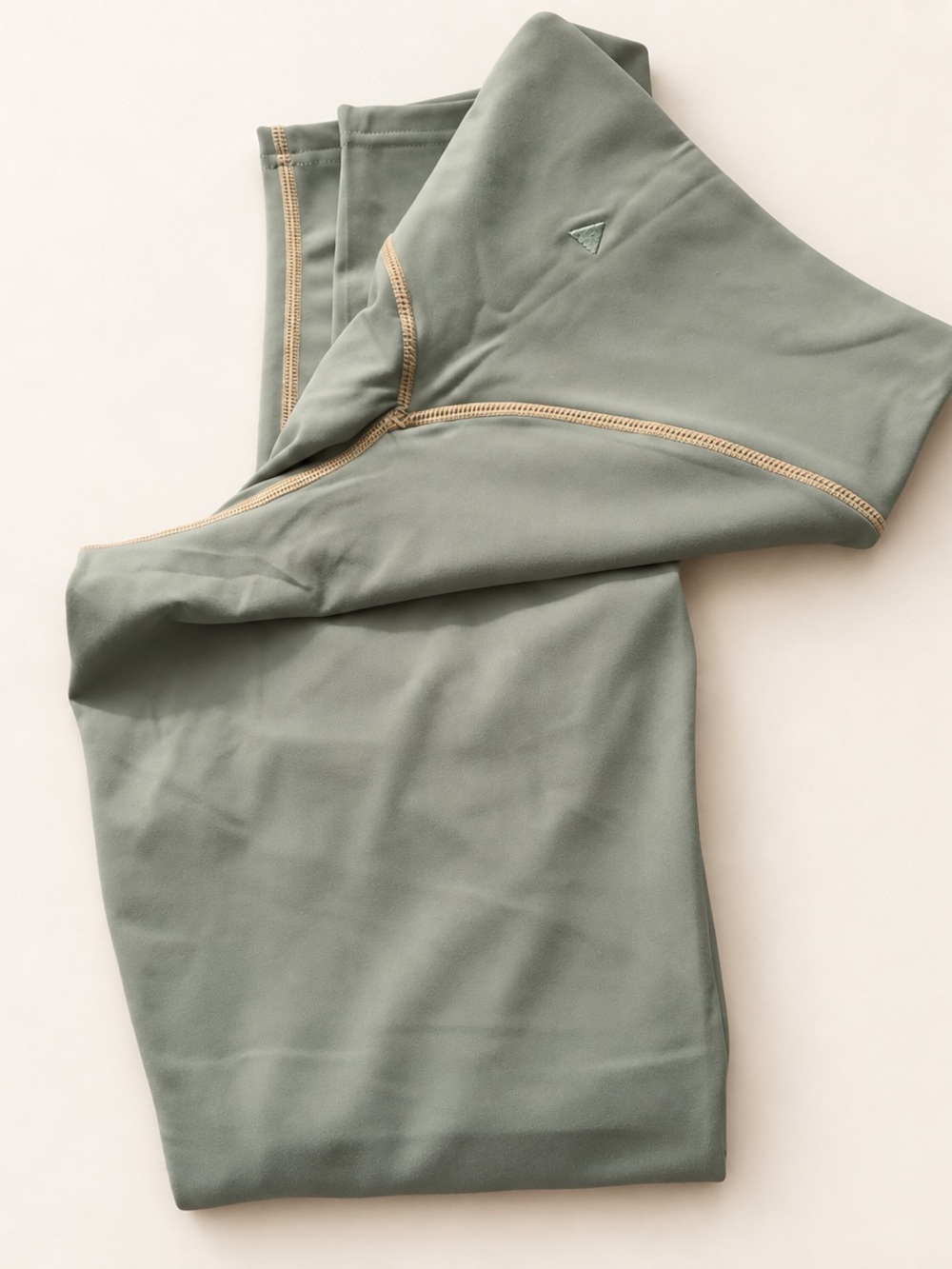 Vitality Sage Green Contrast Seam Leggings Size M New Without Tags